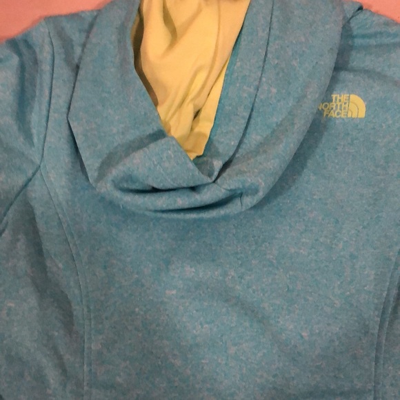 NWT The North Face Fave Hoodie - Picture 4 of 4